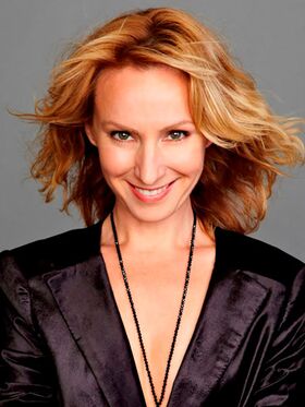 Lisa McCune